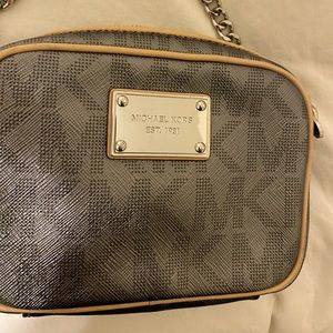 Michael Kors Crossbody Bag